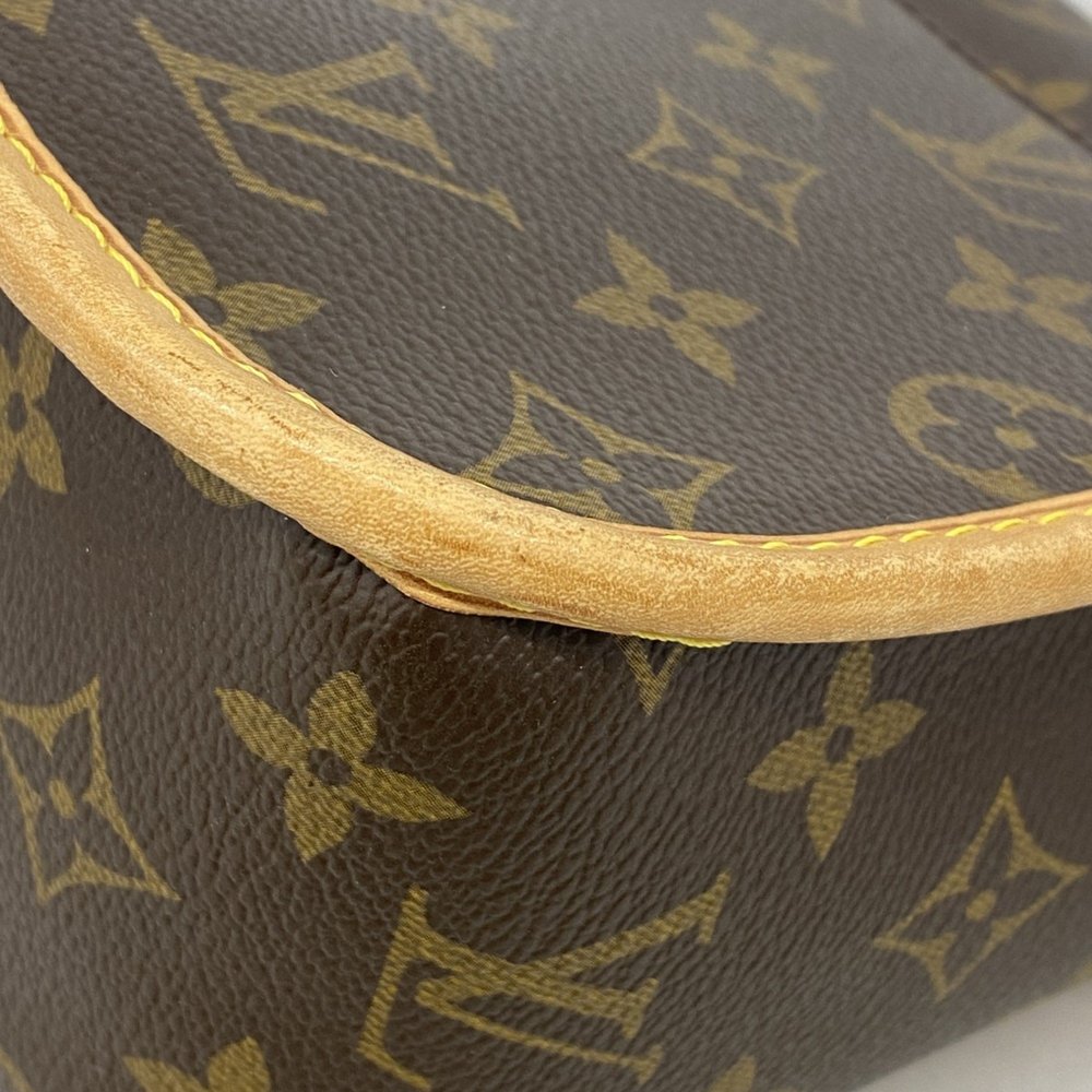 LOUIS VUITTON Brown Monogram Shoulder Bag - Picture 6 of 14